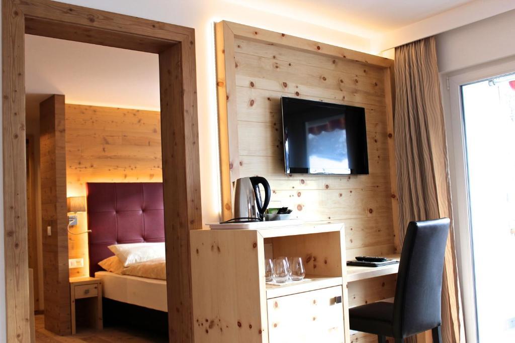 Hotel Conrad Scuol Camera foto