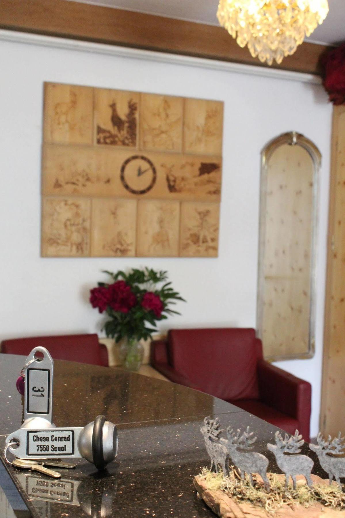Hotel Conrad Scuol Esterno foto