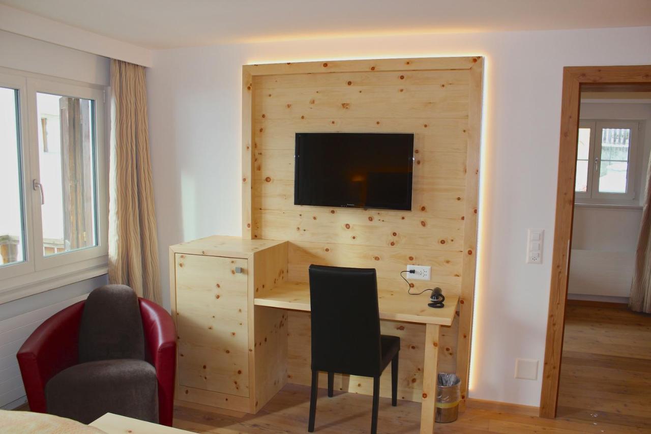 Hotel Conrad Scuol Camera foto